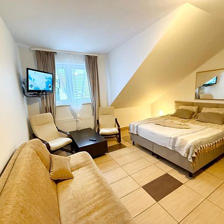 Bed and Breakfast Ambre Mare - Wypoczynek Pod Palmami Pobierowo Exterior foto