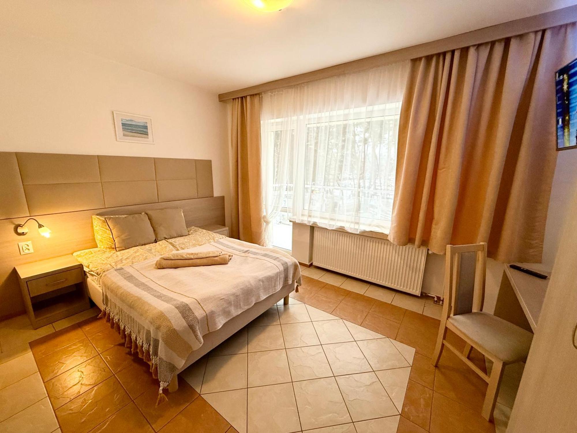 Bed and Breakfast Ambre Mare - Wypoczynek Pod Palmami Pobierowo Exterior foto