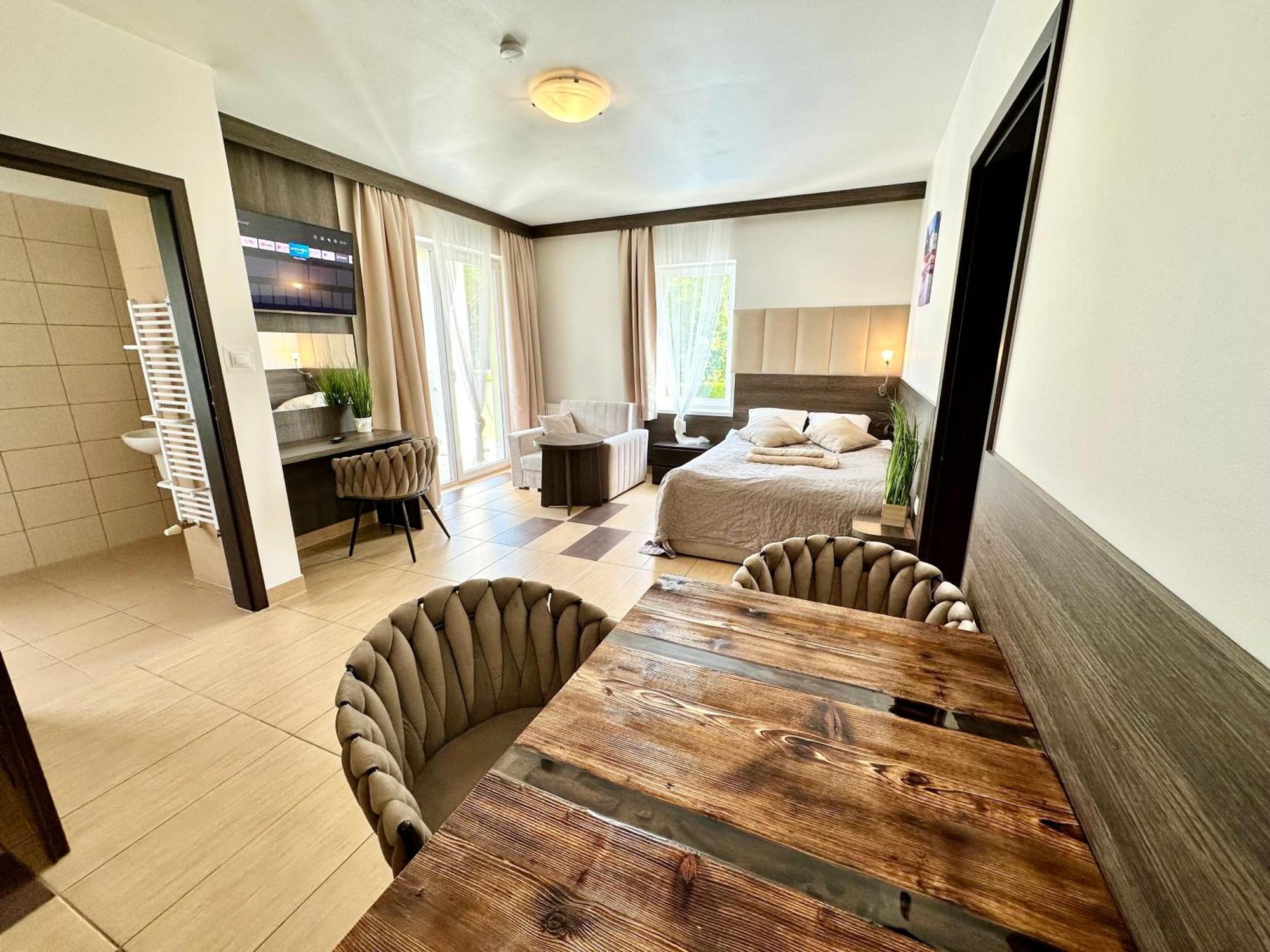 Bed and Breakfast Ambre Mare - Wypoczynek Pod Palmami Pobierowo Exterior foto